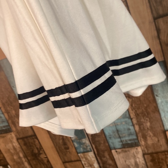 Wild fable white and black stripe pleated elastic waist  skirt - Picture 16 of 16